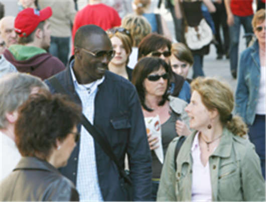 德國之所以成為現(xiàn)在移民大國,關鍵在于福利優(yōu)秀! 德國之所以成為現(xiàn)在移民大國,關鍵在于福利優(yōu)秀!