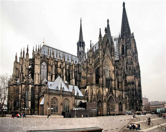 德國經(jīng)濟發(fā)展速猛,缺少大量人才補充 德國經(jīng)濟發(fā)展速猛,缺少大量人才補充