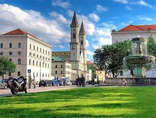 2019<a style='color:#268bd1;cursor:pointer;' href='/ymzc.html'>德國移民政策</a>詳細解讀,<a style='color:#268bd1;cursor:pointer;' href='/mshh.html'>德國生活</a>都靠它!(上) 2019<a style='color:#268bd1;cursor:pointer;' href='/'>德國移民</a>政策詳細解讀,德國生活都靠它!(上)