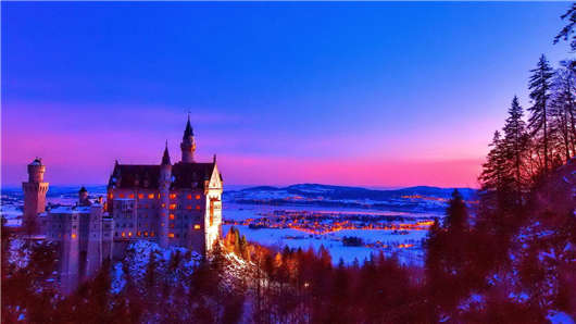 <a style='color:#268bd1;cursor:pointer;' href='/'>德國(guó)移民</a>之后的家庭團(tuán)聚介紹 德國(guó)移民之后的家庭團(tuán)聚介紹