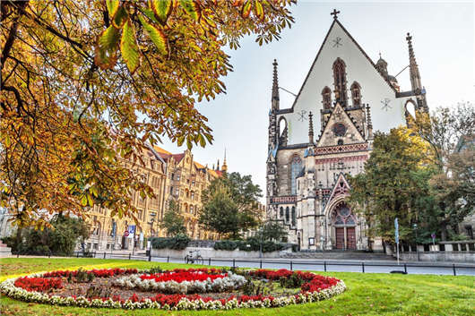 1574403201445594.jpg shutterstock_339080705.jpg